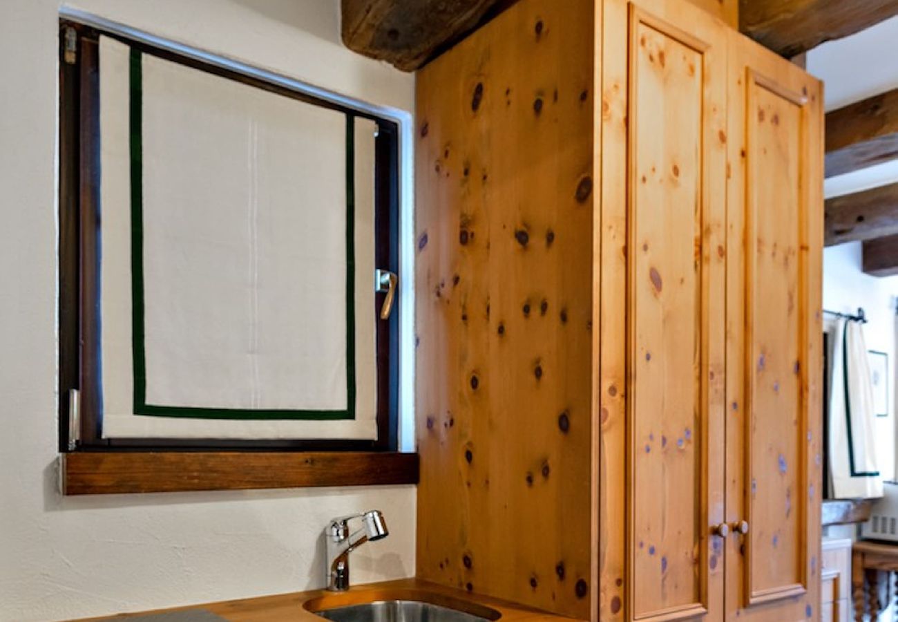 Appartamento a Celerina/Schlarigna - Chesa Laura one bedroom - Celerina Appartamento a Celerina/Schlarigna - Chesa Laura one bedroom - Celerina