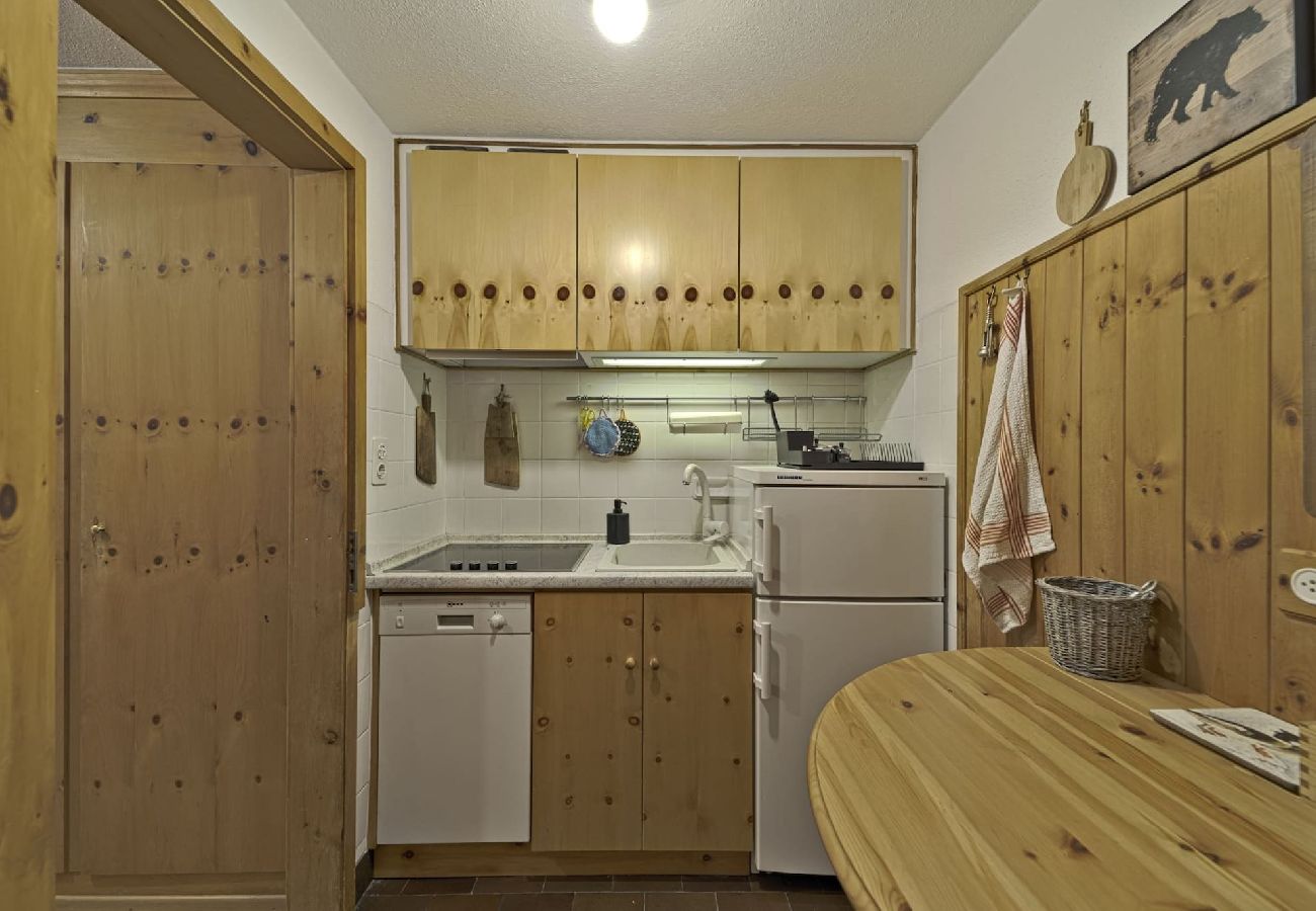 Appartamento a Celerina/Schlarigna - Chesa Centrum 2 pax - Celerina Appartamento a Celerina/Schlarigna - Chesa Centrum 2 pax - Celerina