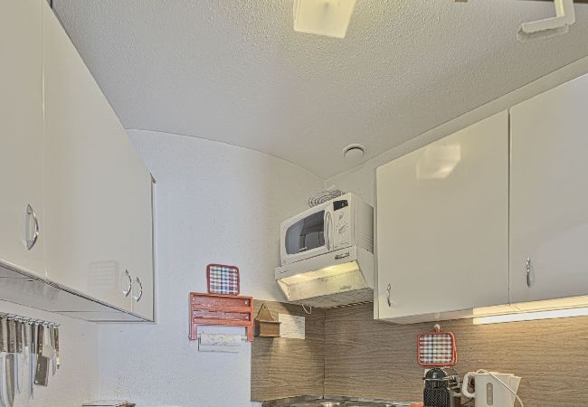Appartamento a Celerina/Schlarigna - Chesa Gordona 1  Attic - Celerina Appartamento a Celerina/Schlarigna - Chesa Gordona 1  Attic - Celerina