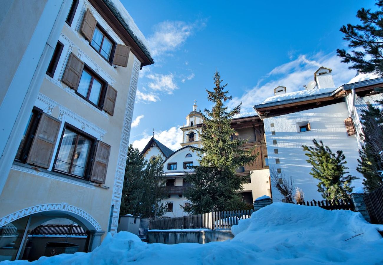 Ferienwohnung in Celerina/Schlarigna - Chesa Centrum 6pax - Celerina Ferienwohnung in Celerina/Schlarigna - Chesa Centrum 6pax - Celerina