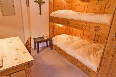 Chalet in La Punt-Chamues-ch - Chalet Gulas - La Punt