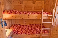 Chalet in La Punt-Chamues-ch - Chalet Gulas - La Punt