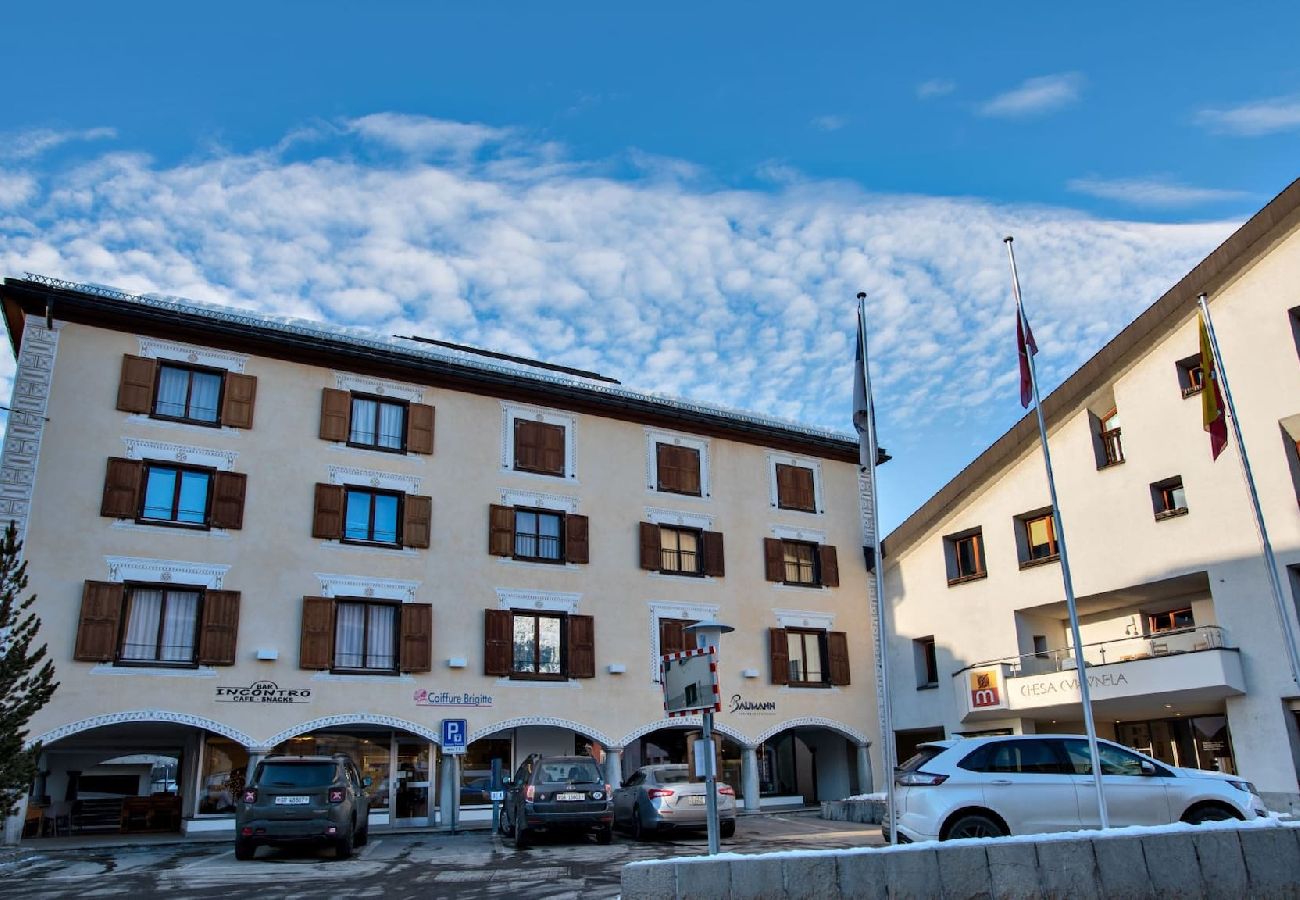 Ferienwohnung in Celerina/Schlarigna - Chesa Centrum 2 pax - Celerina Ferienwohnung in Celerina/Schlarigna - Chesa Centrum 2 pax - Celerina