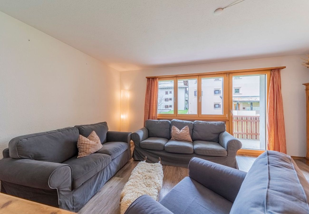 Ferienwohnung in Celerina/Schlarigna - Chesa La Giunfra - Celerina