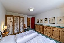 Ferienwohnung in Celerina/Schlarigna - Chesa Chatrigna App. 7