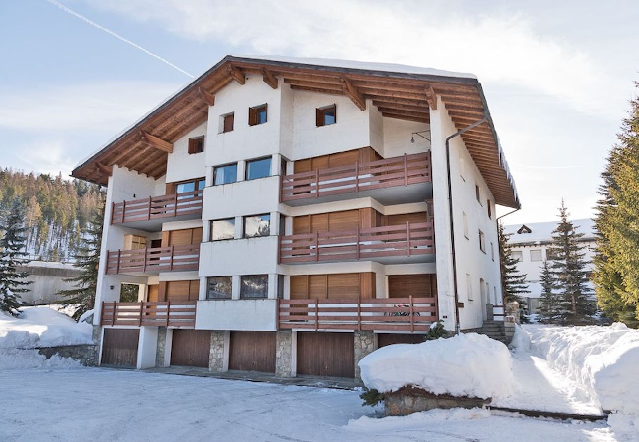 Ferienwohnung in Celerina/Schlarigna - Chesa San Gian ground floor - Celerina