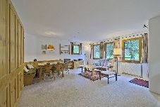 Ferienwohnung in La Punt-Chamues-ch - Chesa Tussilago - La Punt
