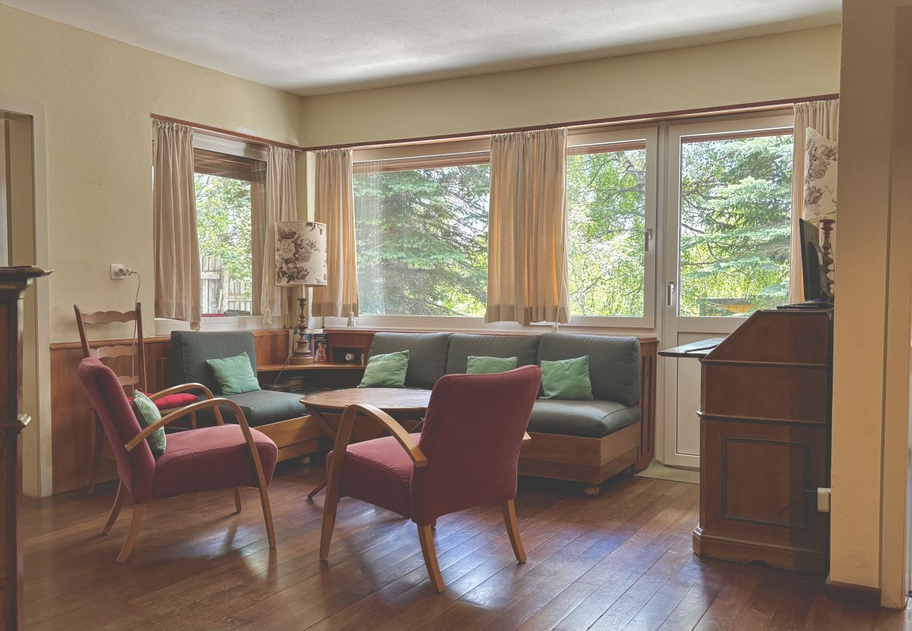 Ferienwohnung in Celerina/Schlarigna - Chesa San Gian Ground Floor Terrace on garden - Ce