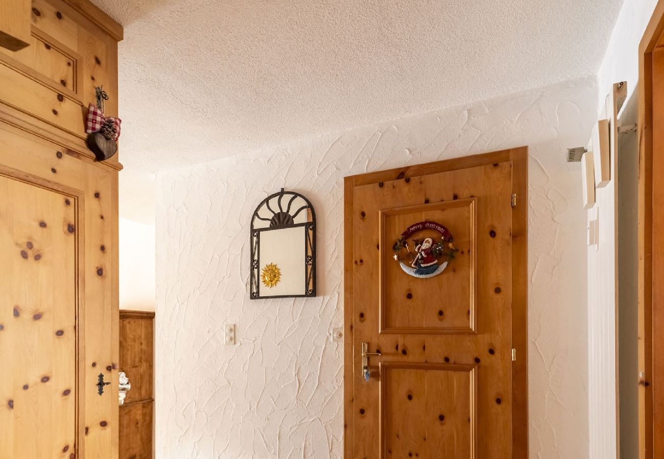 Ferienwohnung in Celerina/Schlarigna - Chesa Panorama - Celerina Ferienwohnung in Celerina/Schlarigna - Chesa Panorama - Celerina