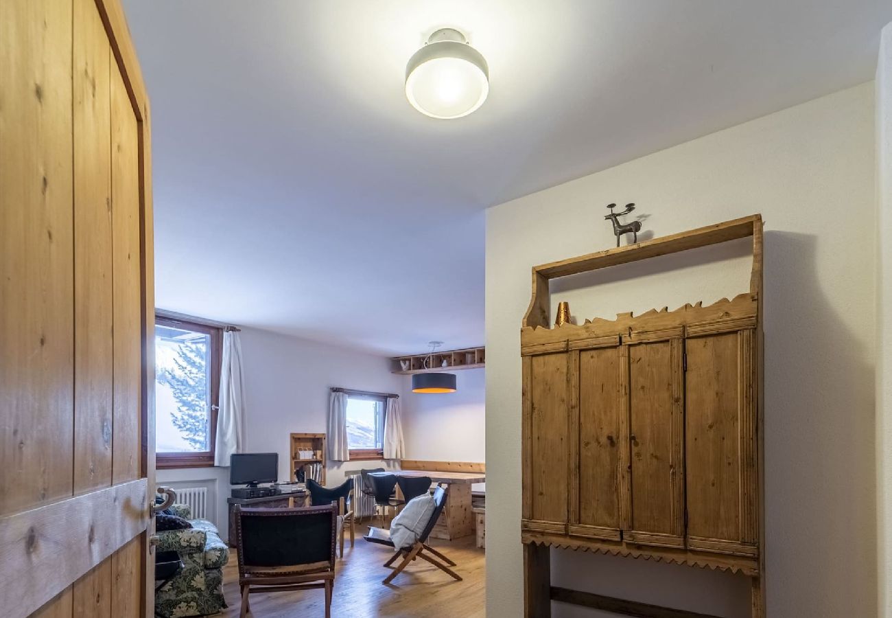 Ferienwohnung in Celerina/Schlarigna - Chesa Piz Padella First Floor - Celerina Ferienwohnung in Celerina/Schlarigna - Chesa Piz Padella First Floor - Celerina