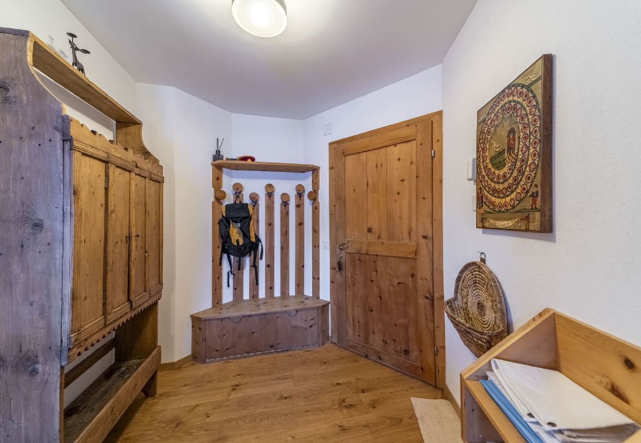 Ferienwohnung in Celerina/Schlarigna - Chesa Piz Padella First Floor - Celerina Ferienwohnung in Celerina/Schlarigna - Chesa Piz Padella First Floor - Celerina