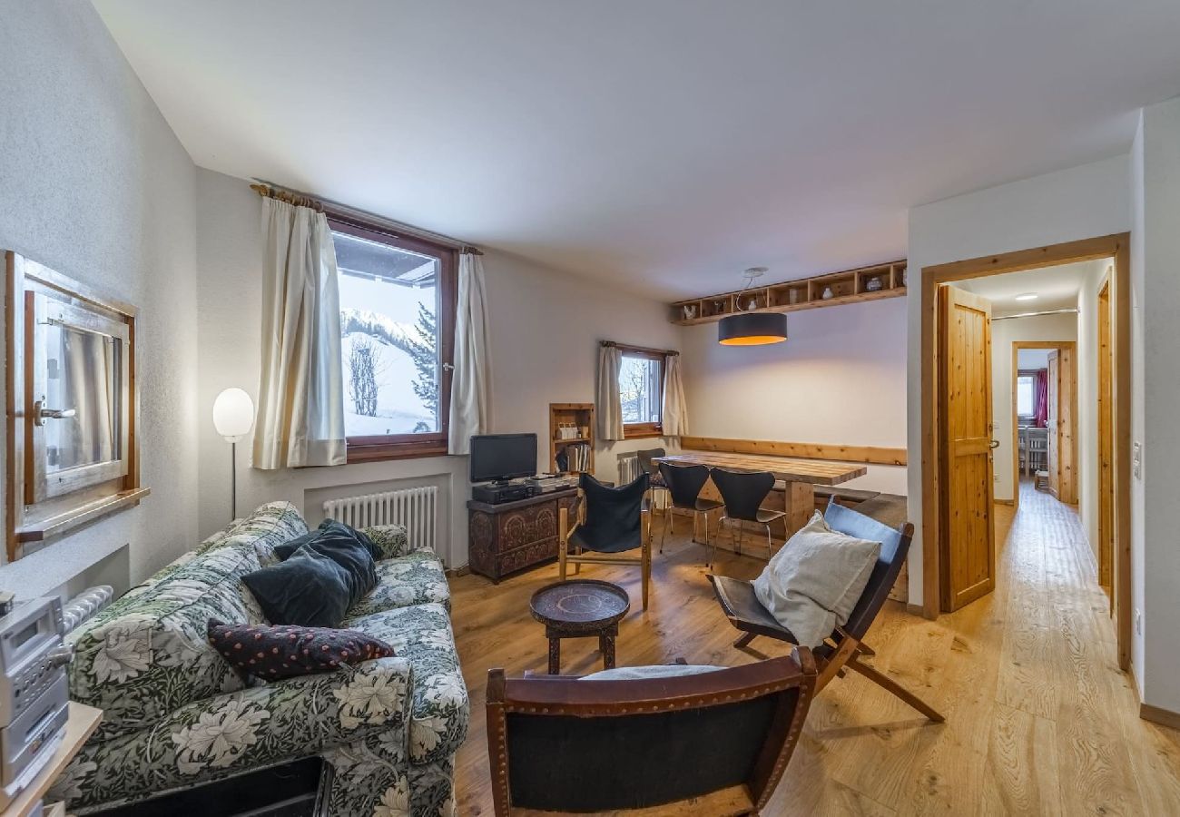 Ferienwohnung in Celerina/Schlarigna - Chesa Piz Padella First Floor - Celerina Ferienwohnung in Celerina/Schlarigna - Chesa Piz Padella First Floor - Celerina
