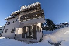 Ferienwohnung in Celerina/Schlarigna - Chesa Al Munt - two bedrooms - Celerina