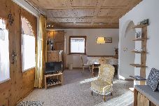 Ferienwohnung in La Punt-Chamues-ch - Chesa Aurora - La Punt