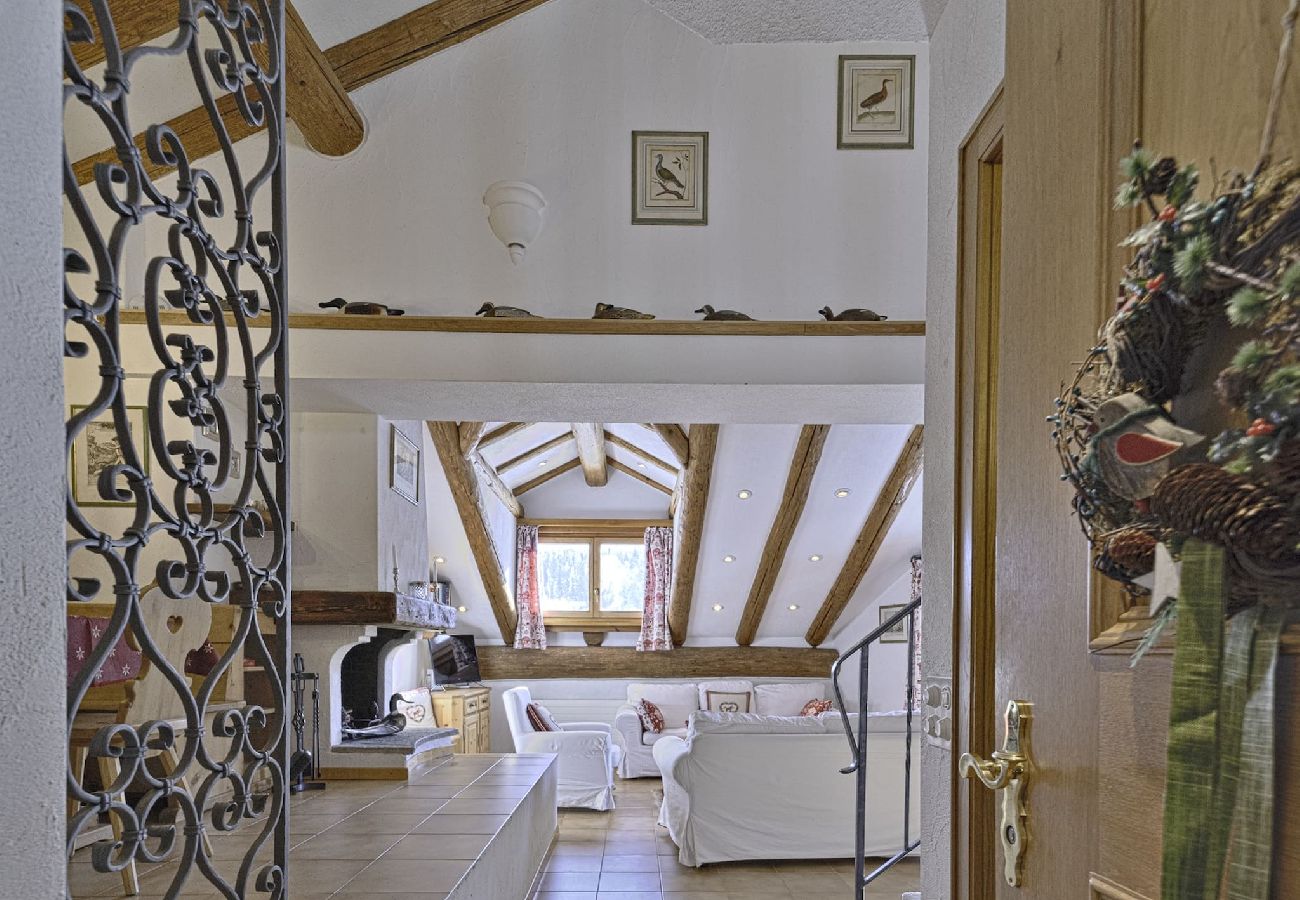 Ferienwohnung in Celerina/Schlarigna - Chesa Suvretta Ferienwohnung in Celerina/Schlarigna - Chesa Suvretta