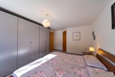 Ferienwohnung in Celerina/Schlarigna - Chesa Foulla Rosa - 6 pax