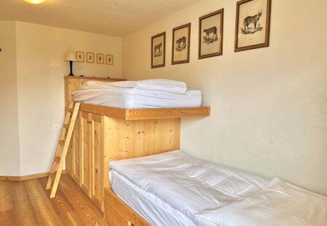 Ferienwohnung in Celerina/Schlarigna - Chesa Amel Sur - Celerina Ferienwohnung in Celerina/Schlarigna - Chesa Amel Sur - Celerina
