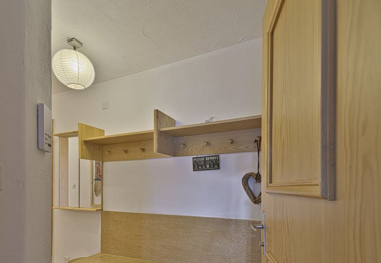 Apartment in Celerina/Schlarigna - Chesa Chavriol - Celerina Apartment in Celerina/Schlarigna - Chesa Chavriol - Celerina