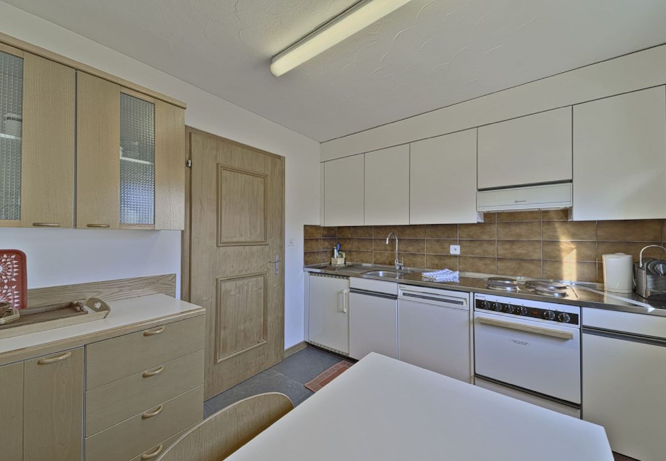 Apartment in Celerina/Schlarigna - Chesa Chavriol - Celerina Apartment in Celerina/Schlarigna - Chesa Chavriol - Celerina