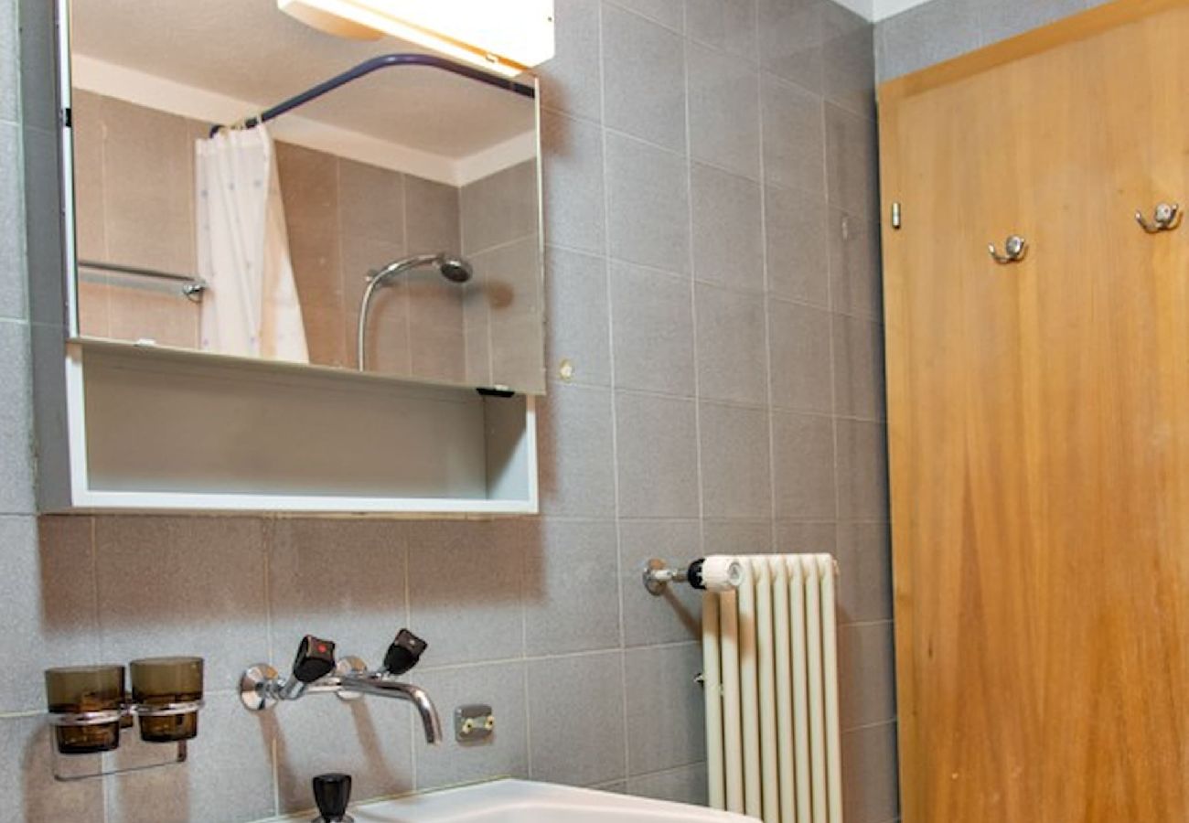 Apartment in Celerina/Schlarigna - Chesa Flurina - Celerina Apartment in Celerina/Schlarigna - Chesa Flurina - Celerina