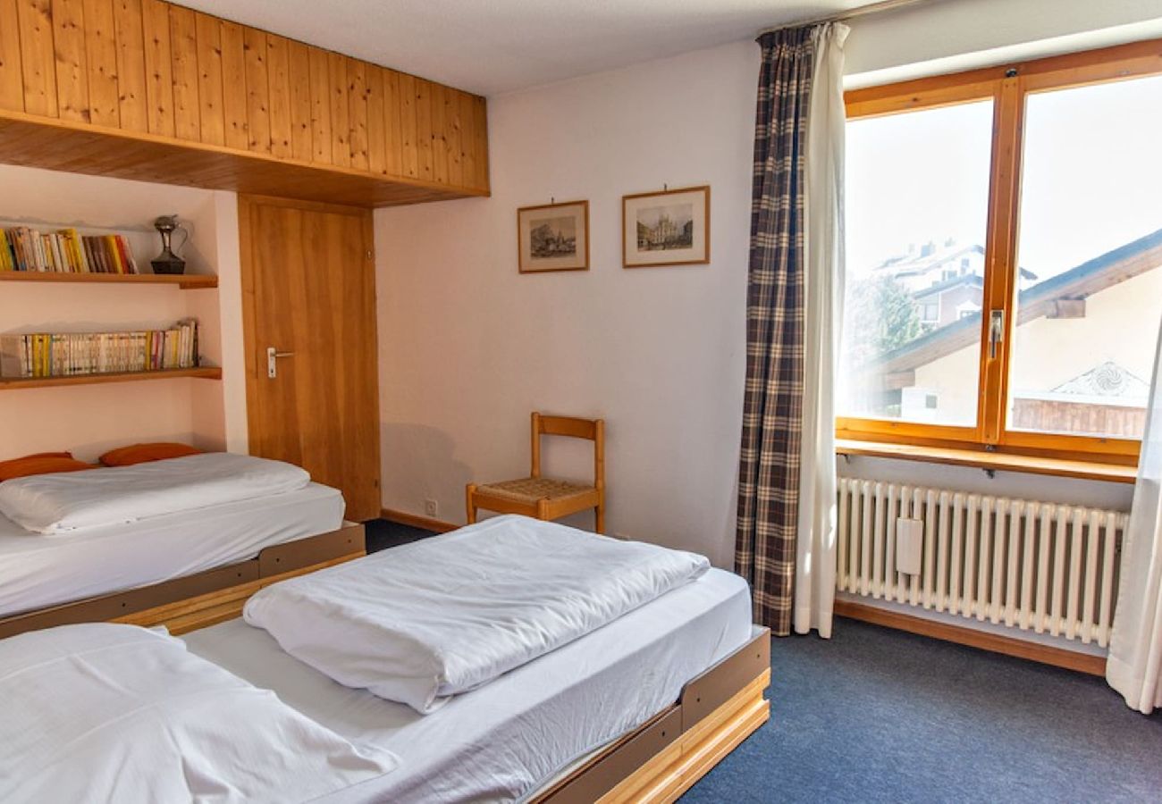 Apartment in Celerina/Schlarigna - Chesa Flurina - Celerina Apartment in Celerina/Schlarigna - Chesa Flurina - Celerina