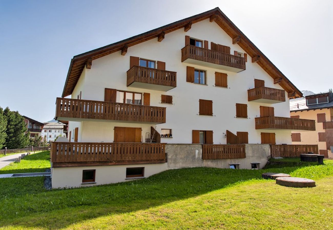 Apartment in Celerina/Schlarigna - Chesa Flurina - Celerina Apartment in Celerina/Schlarigna - Chesa Flurina - Celerina