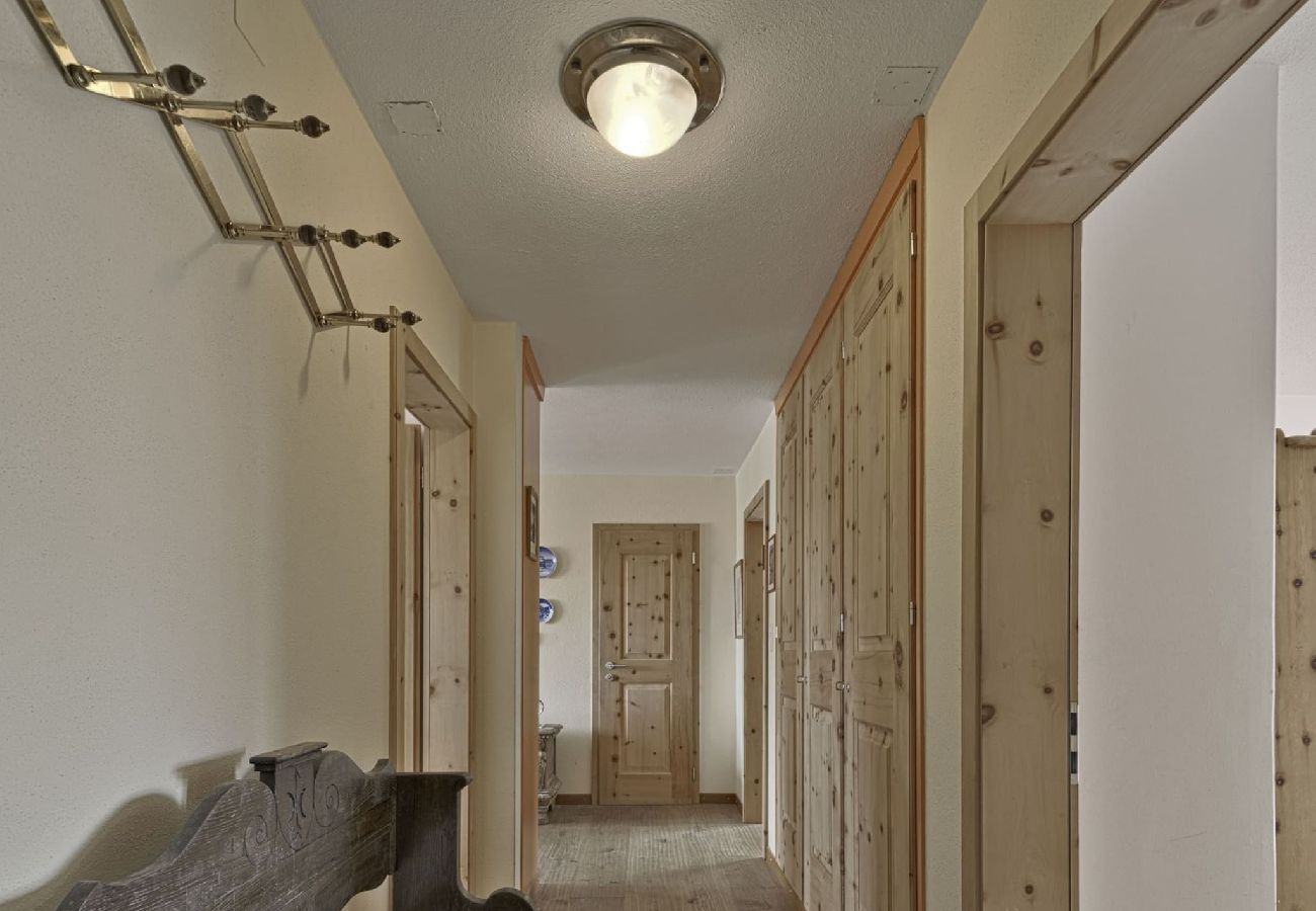 Apartment in Celerina/Schlarigna - Chesa Charots Apt. 6 - Celerina Apartment in Celerina/Schlarigna - Chesa Charots Apt. 6 - Celerina