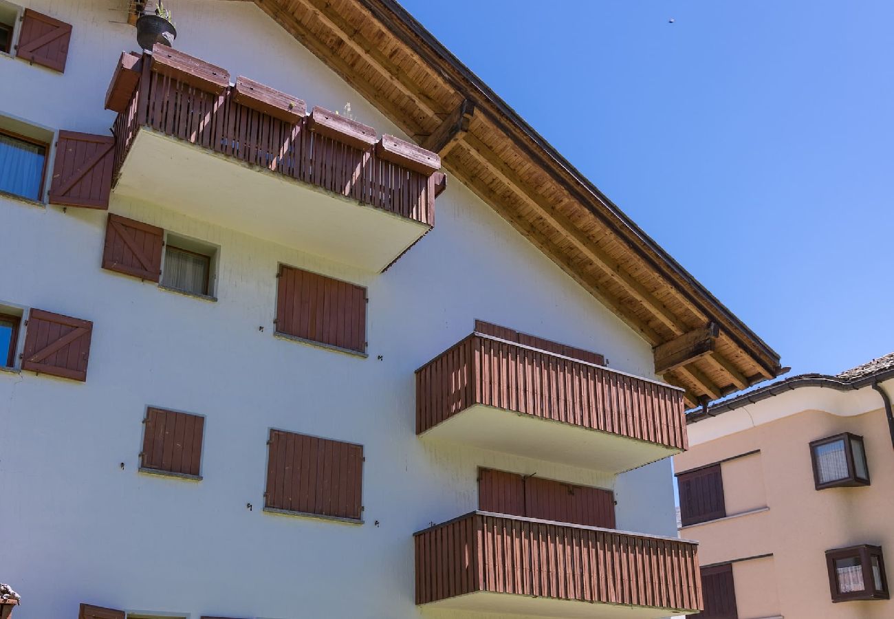 Apartment in Celerina/Schlarigna - Chesa La Giunfra - Celerina Apartment in Celerina/Schlarigna - Chesa La Giunfra - Celerina