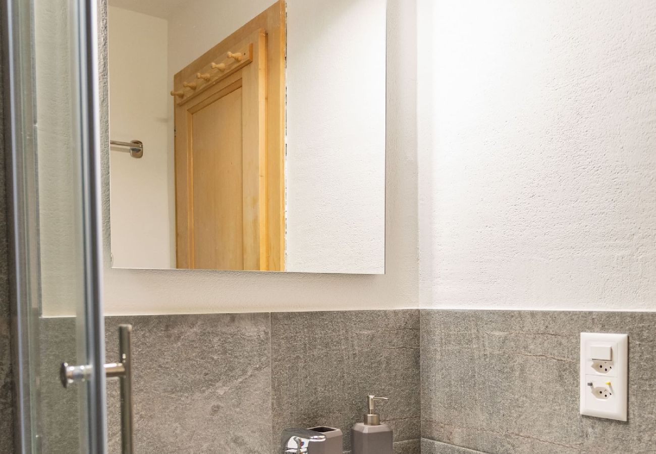 Apartment in Celerina/Schlarigna - Chesa La Giunfra - Celerina Apartment in Celerina/Schlarigna - Chesa La Giunfra - Celerina