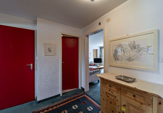 Apartment in Celerina/Schlarigna - Chesa Chatrigna App. 7 - Celerina Apartment in Celerina/Schlarigna - Chesa Chatrigna App. 7 - Celerina