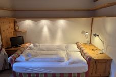 Apartment in Madulain - Chesa Grischuna 2pax- Madulain