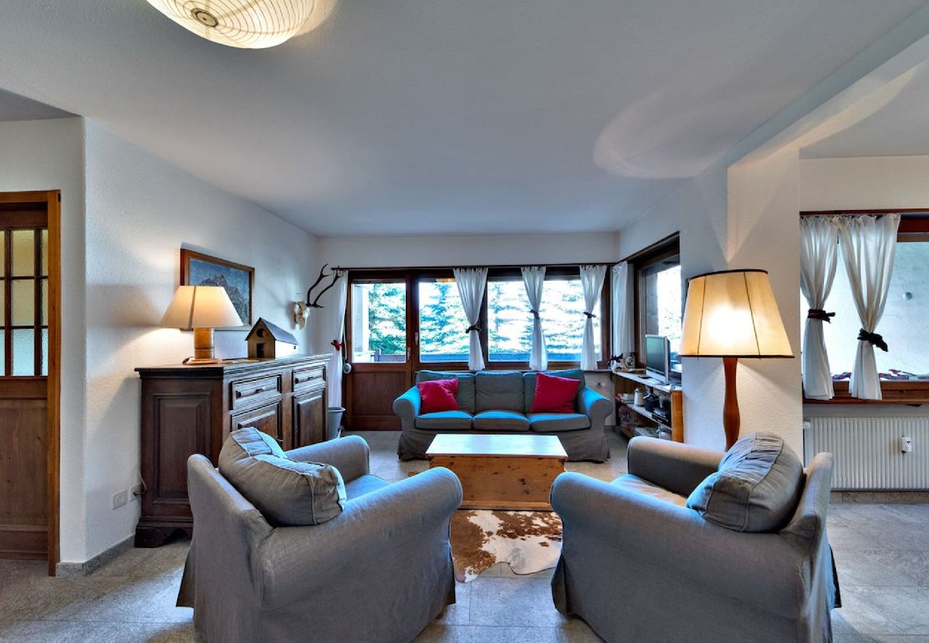 Apartment in Celerina/Schlarigna - Chesa San Gian  8 Pax - Celerina Apartment in Celerina/Schlarigna - Chesa San Gian  8 Pax - Celerina