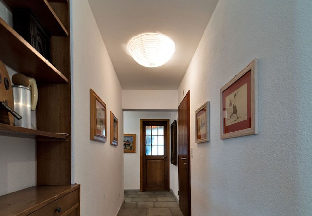 Apartment in Celerina/Schlarigna - Chesa San Gian  8 Pax - Celerina Apartment in Celerina/Schlarigna - Chesa San Gian  8 Pax - Celerina