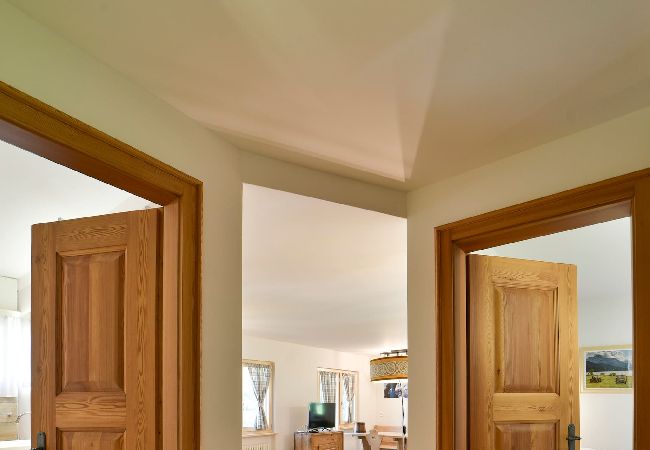 Apartment in Celerina/Schlarigna - Chesa Al Munt  two bedrooms - Celerina Apartment in Celerina/Schlarigna - Chesa Al Munt  two bedrooms - Celerina