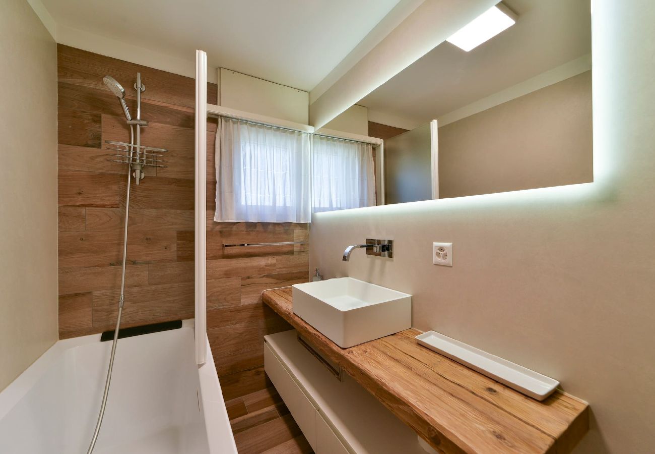 Apartment in Celerina/Schlarigna - Chesa Al Munt  two bedrooms - Celerina Apartment in Celerina/Schlarigna - Chesa Al Munt  two bedrooms - Celerina