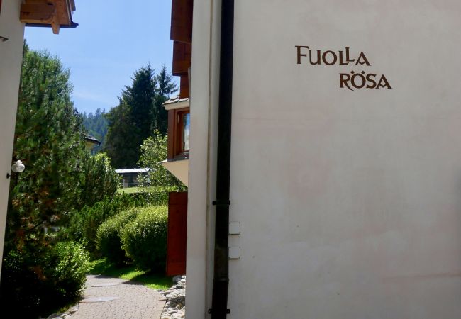 Apartment in Celerina/Schlarigna - Chesa Foulla Rosa - 6 pax Apartment in Celerina/Schlarigna - Chesa Foulla Rosa - 6 pax