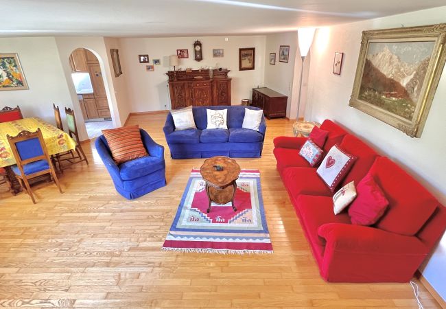 Apartment in Celerina/Schlarigna - Chesa Foulla Rosa - 6 pax Apartment in Celerina/Schlarigna - Chesa Foulla Rosa - 6 pax
