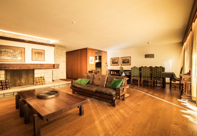 Apartment in St. Moritz - Chesa Suot Brattas 22 - St. Moritz