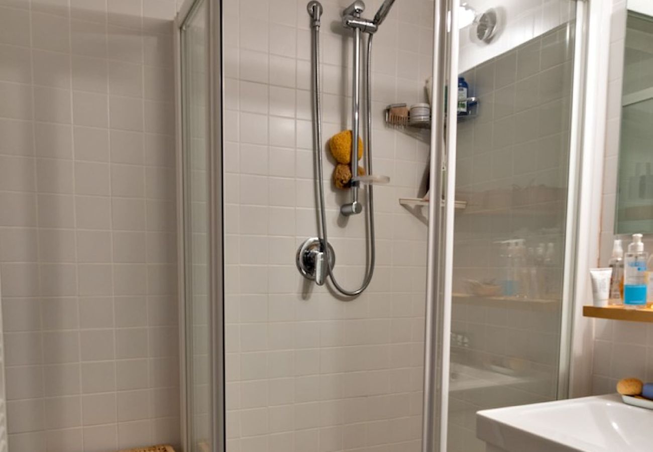 Appartement à Celerina/Schlarigna - Chesa Centrum 6pax - Celerina Appartement à Celerina/Schlarigna - Chesa Centrum 6pax - Celerina