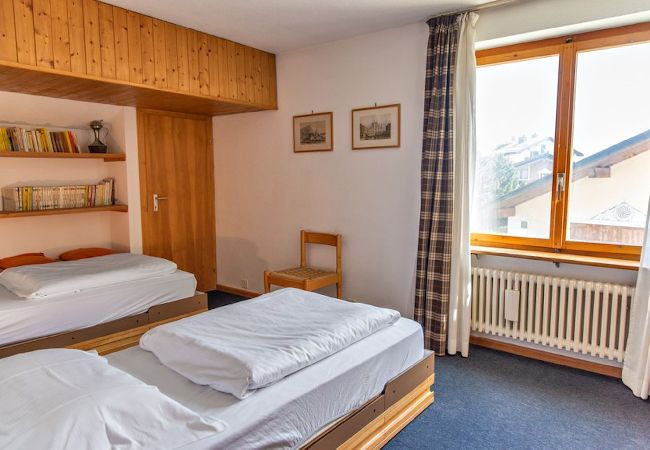 Appartement à Celerina/Schlarigna - Chesa Flurina - Celerina Appartement à Celerina/Schlarigna - Chesa Flurina - Celerina