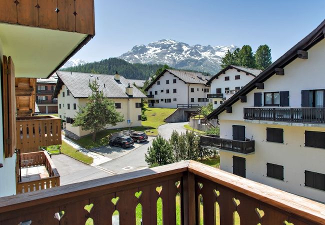 Appartement à Celerina/Schlarigna - Chesa Flurina - Celerina Appartement à Celerina/Schlarigna - Chesa Flurina - Celerina