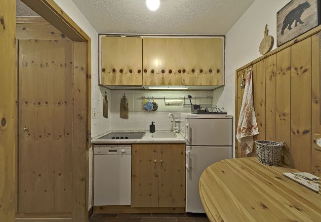 Appartement à Celerina/Schlarigna - Chesa Centrum 2 pax - Celerina Appartement à Celerina/Schlarigna - Chesa Centrum 2 pax - Celerina