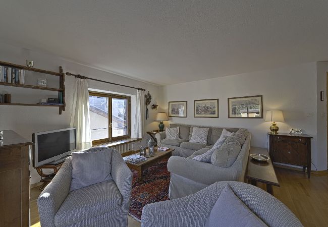 Appartement à Celerina/Schlarigna - Chesa Centrum 2 pax - Celerina Appartement à Celerina/Schlarigna - Chesa Centrum 2 pax - Celerina