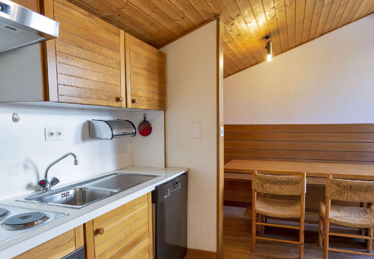 Appartement à Celerina/Schlarigna - Chesa Sarvit 5 - Celerina Appartement à Celerina/Schlarigna - Chesa Sarvit 5 - Celerina