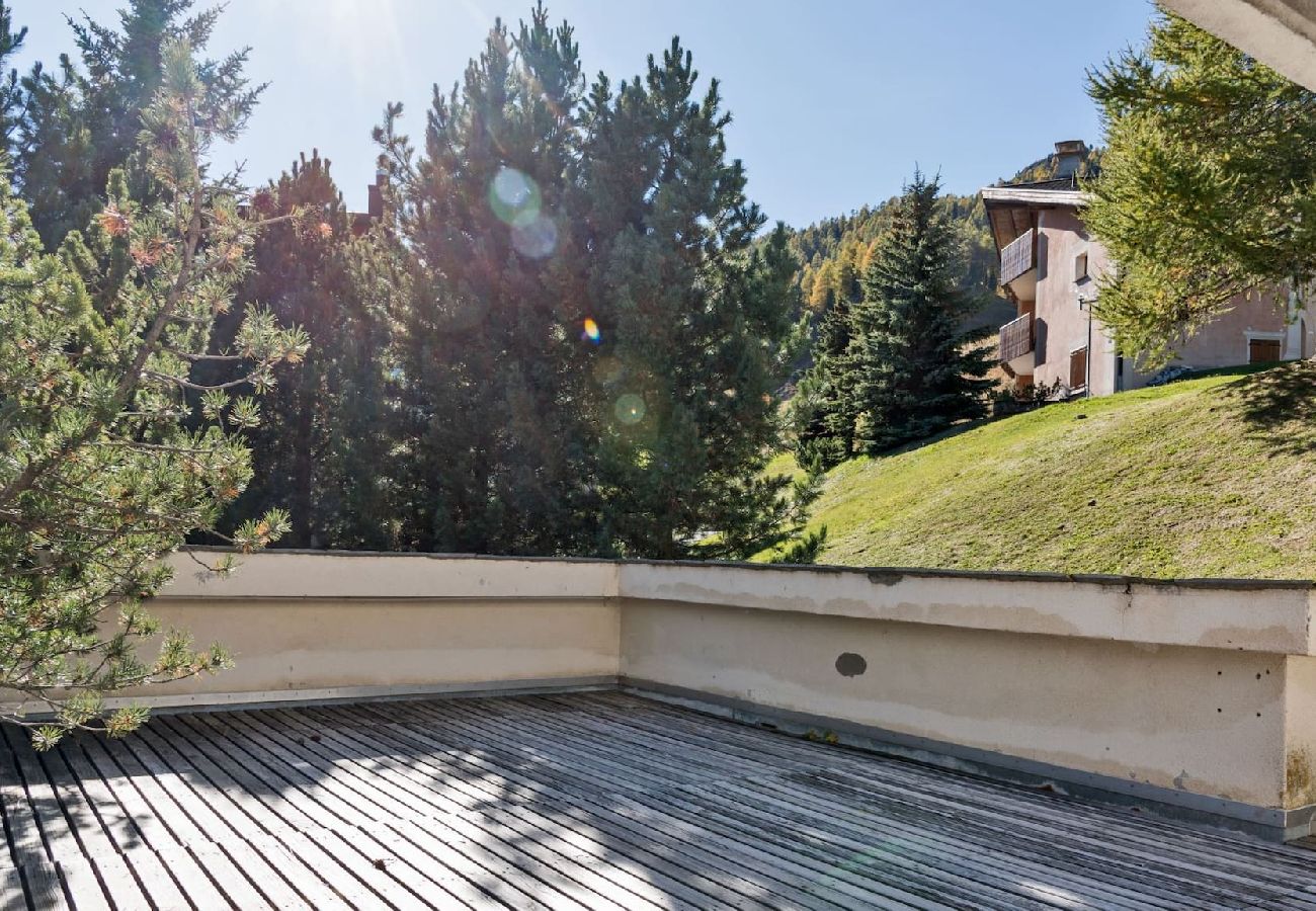 Appartement à Celerina/Schlarigna - Chesa Sarvit 5 - Celerina Appartement à Celerina/Schlarigna - Chesa Sarvit 5 - Celerina