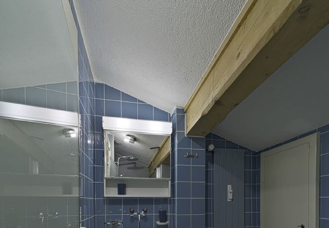 Appartement à Celerina/Schlarigna - Chesa Gordona 1  Attic - Celerina Appartement à Celerina/Schlarigna - Chesa Gordona 1  Attic - Celerina
