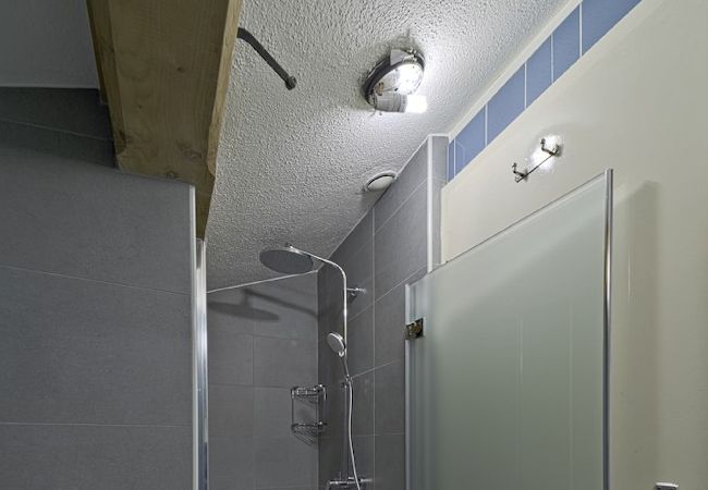 Appartement à Celerina/Schlarigna - Chesa Gordona 1  Attic - Celerina Appartement à Celerina/Schlarigna - Chesa Gordona 1  Attic - Celerina