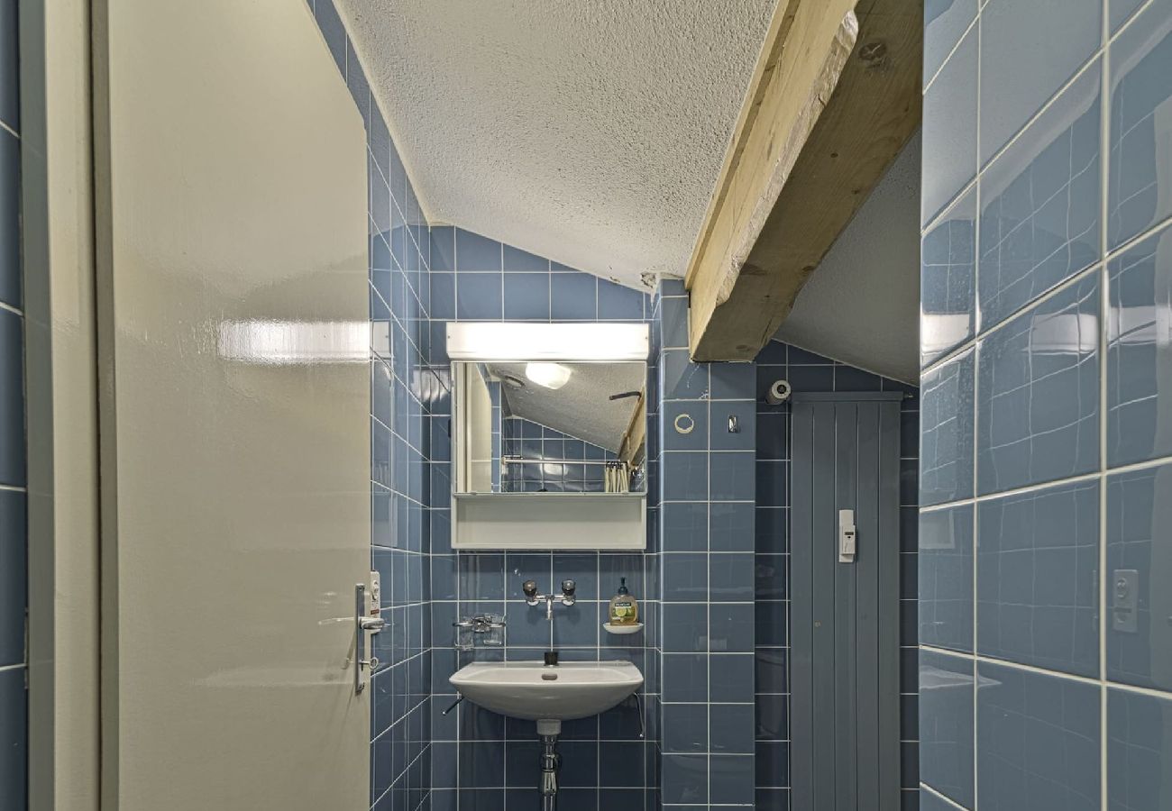 Appartement à Celerina/Schlarigna - Chesa Gordona 1  Attic - Celerina Appartement à Celerina/Schlarigna - Chesa Gordona 1  Attic - Celerina