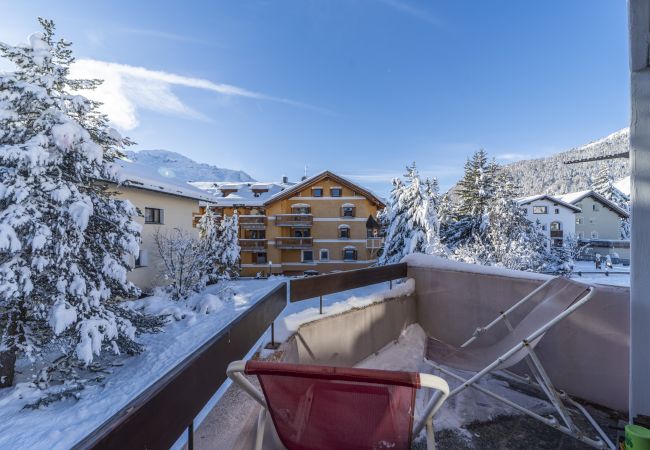 Appartement à Celerina/Schlarigna - Chesa Pradatsch Suot 5 - Celerina Appartement à Celerina/Schlarigna - Chesa Pradatsch Suot 5 - Celerina