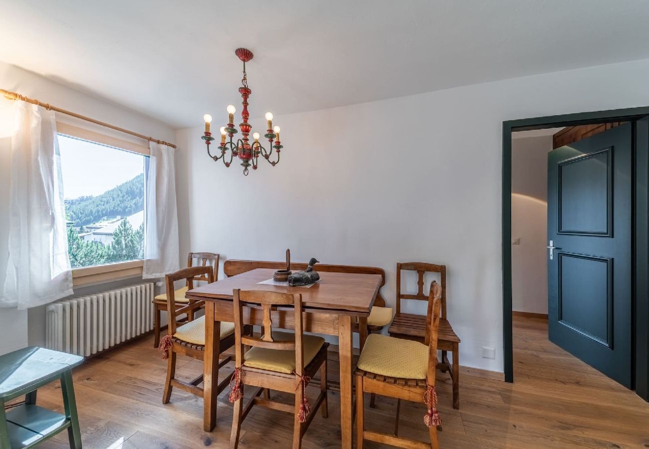 Appartement à Celerina/Schlarigna - Chesa Alta - Celerina Appartement à Celerina/Schlarigna - Chesa Alta - Celerina